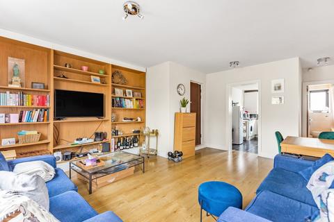 Beauchamp Road, London, SW11
