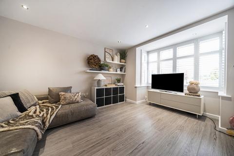 4 bedroom semi-detached house for sale, Lawrence Road, West Wickham, Kent, BR4