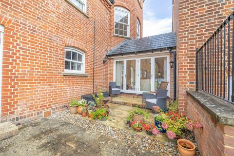 3 bedroom flat for sale, George Roche Road, Canterbury, Kent, CT1