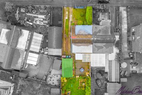 undefined, Saxton Avenue, Bradford BD6