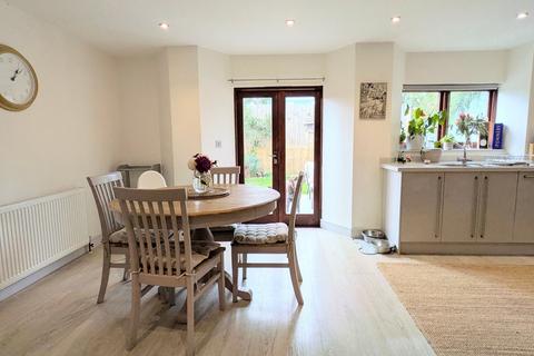 undefined, Shute Hill, Bishopsteignton, TQ14