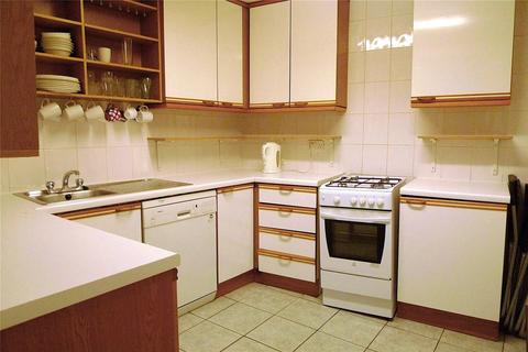 3 bedroom apartment to rent, Melville Terrace, Midlothian EH9