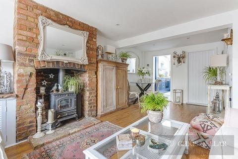 undefined, Wareside, Nr Ware