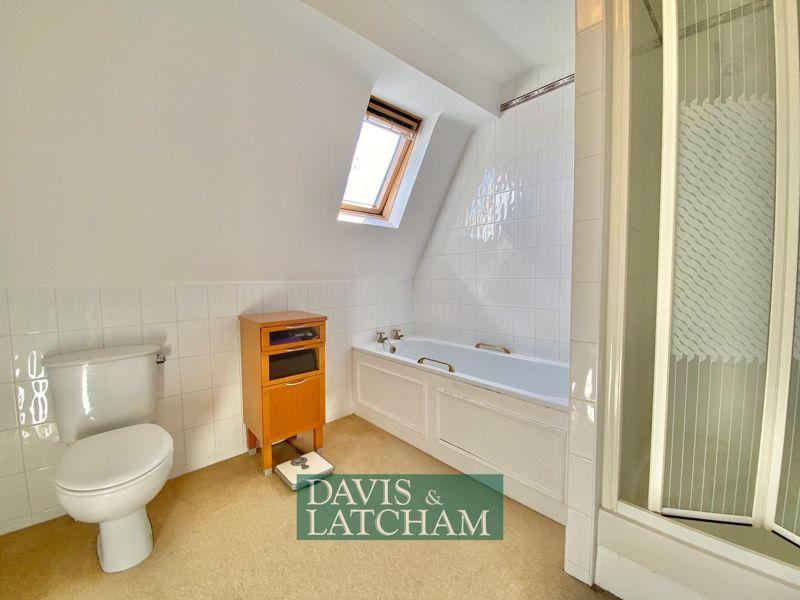 The En-Suite...