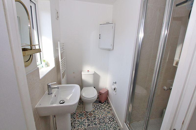 Ensuite