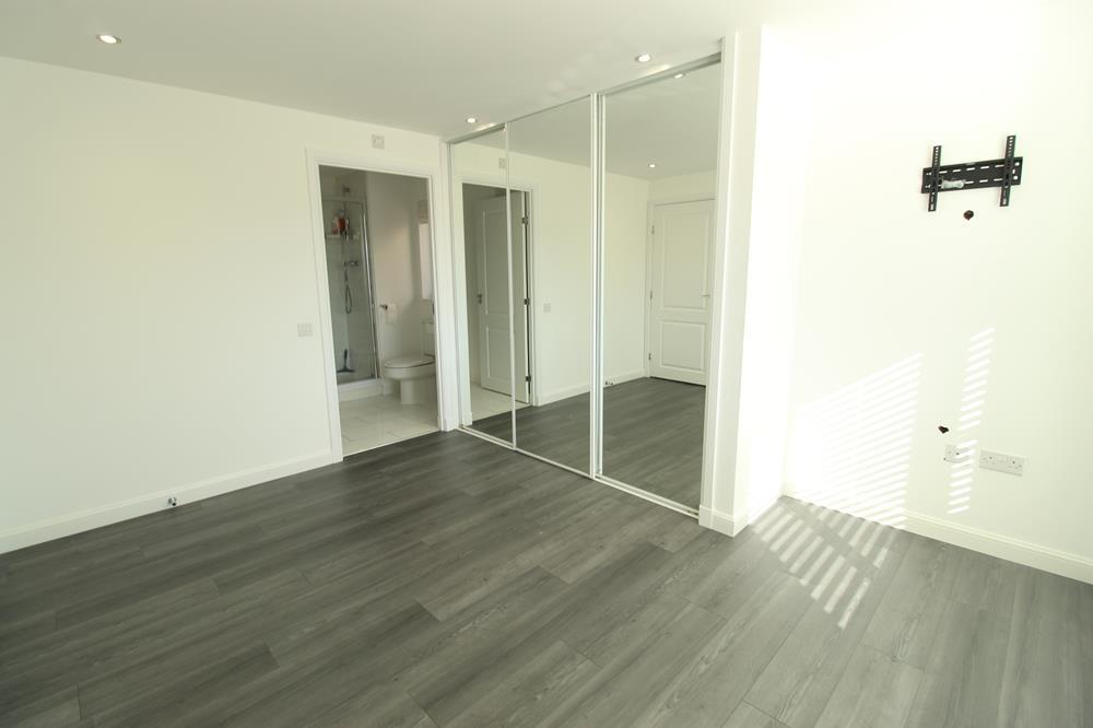 Master bedroom 2