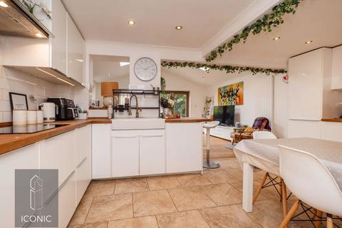 4 bedroom detached house for sale, Wensum Walk, Drayton, Norwich