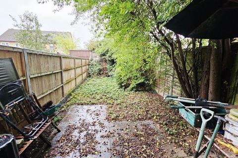 2 bedroom terraced house for sale, Eastholme Avenue, Hereford HR2