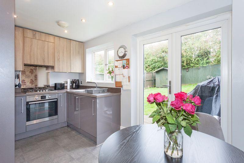 Dining kitchen