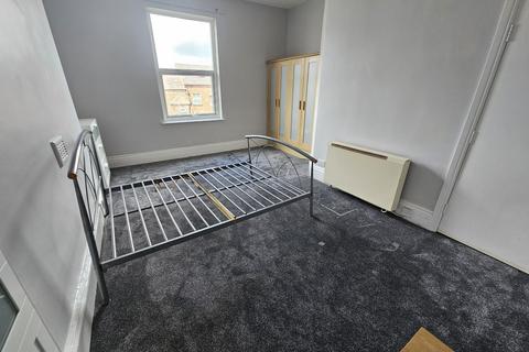 1 bedroom flat to rent, Victoria Terrace, Leeds LS3