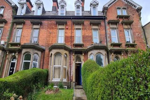 1 bedroom flat to rent, Moorland Road, Leeds LS6