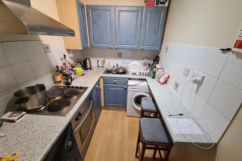 1 bedroom flat to rent, Moorland Road, Leeds LS6