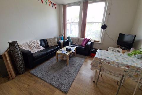undefined, Hyde Terrace, Leeds LS2