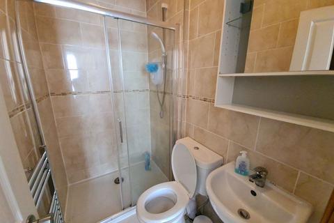 undefined, Hyde Terrace, Leeds LS2