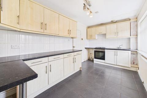 13 Aspall Walk, Hull, HU8 9TG