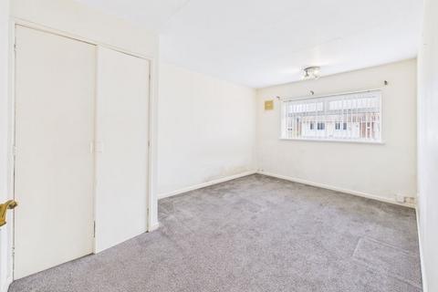 13 Aspall Walk, Hull, HU8 9TG