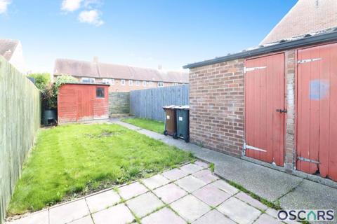 13 Aspall Walk, Hull, HU8 9TG