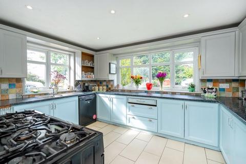 5 bedroom detached bungalow for sale, Lynwood, Church Lane, High Toynton, Near Horncastle