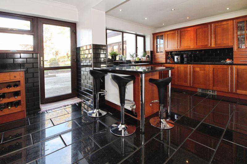 Breakfast Kitchen