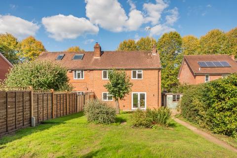 3 bedroom semi-detached house for sale, New Road, Gomshall