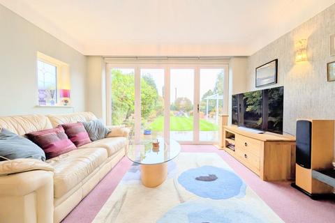 undefined, Golf Open 2026 - Lynton Road, Hillside - Sleeps 7