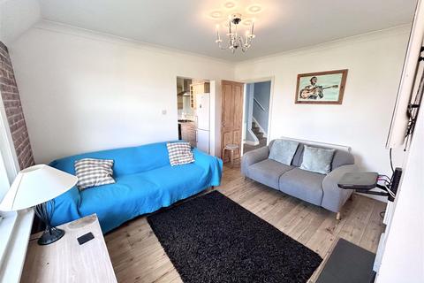 2 bedroom maisonette for sale, Colwell Road, Totland Bay
