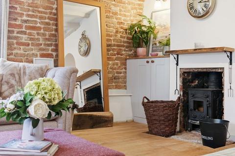 4 bedroom semi-detached house for sale, Rayleigh Road, Hutton, Brentwood CM13