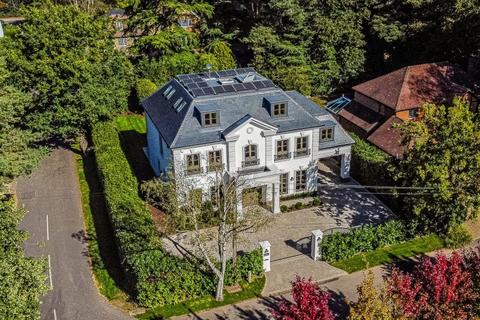 6 bedroom detached house for sale, Wentworth Estate