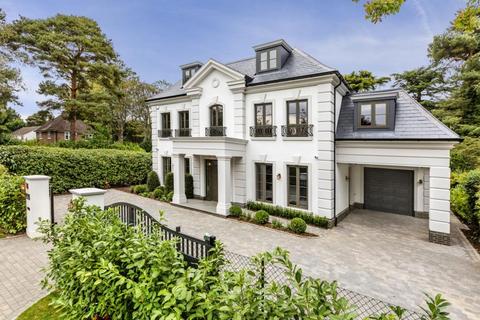 undefined, Wentworth Estate