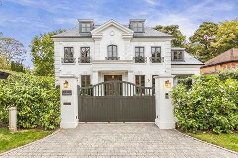 undefined, Wentworth Estate