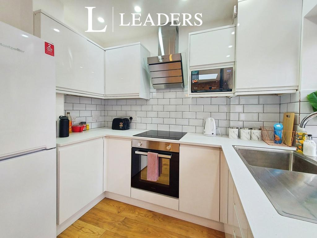 7599c8b3-Kitchen
