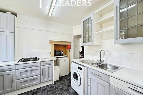 6 bedroom detached house to rent, Namu Road, BH9