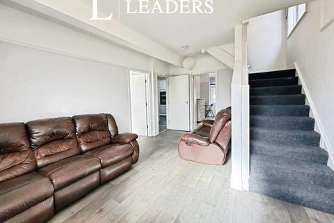 6 bedroom detached house to rent, Namu Road, BH9