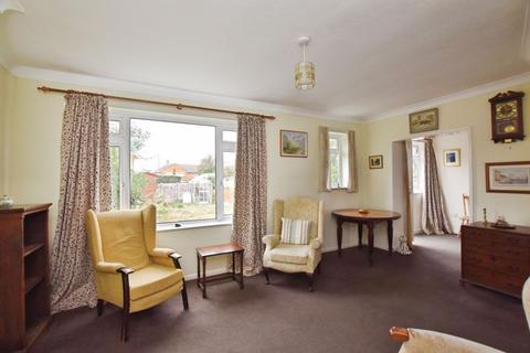 1 Cheshire Close, Salisbury, SP2 9JT