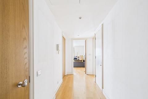1 bedroom apartment for sale, Eaton House, London