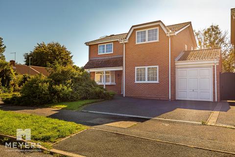 Tytherley Green, Bournemouth, BH8 0PB