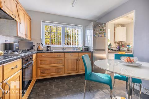 4 bedroom detached house for sale, Tytherley Green, Bournemouth, BH8 0PB