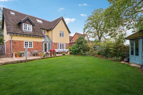 5 bedroom detached house for sale, Aston Clinton Road, Aylesbury HP22