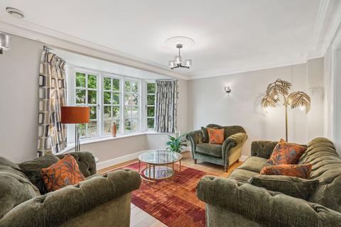 5 bedroom detached house for sale, Aston Clinton Road, Aylesbury HP22