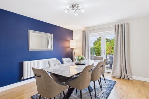5 bedroom detached house for sale, Shrubbery Road, Drakes Broughton