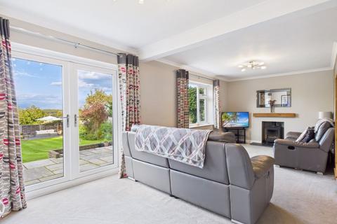 5 bedroom detached house for sale, Shrubbery Road, Drakes Broughton