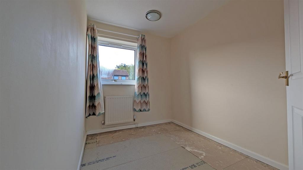 Fourth bedroom