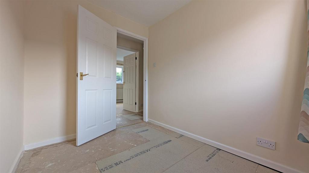 Fourth bedroom
