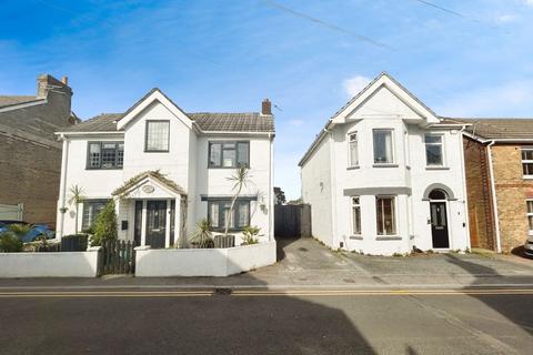 Gladstone Road, Poole BH12
