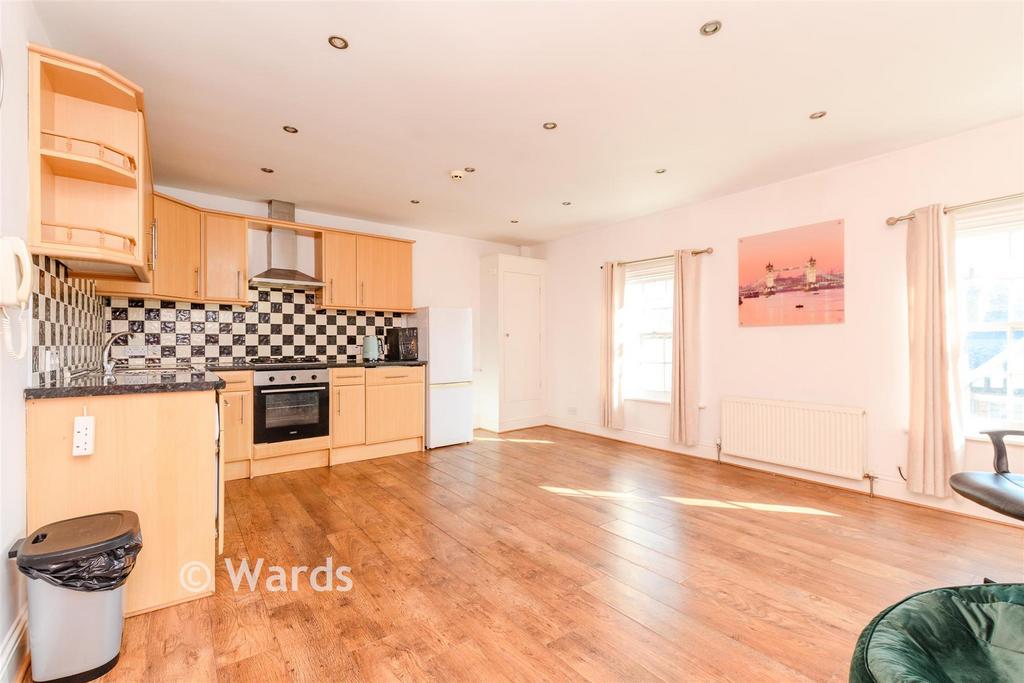 Lounge/Kitchen