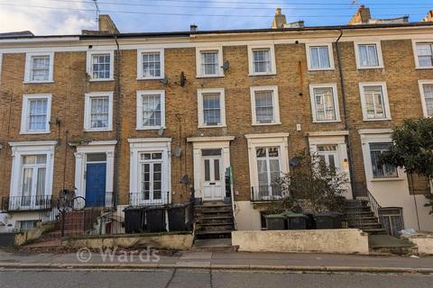 2 bedroom duplex for sale, Windmill Street, Gravesend DA12