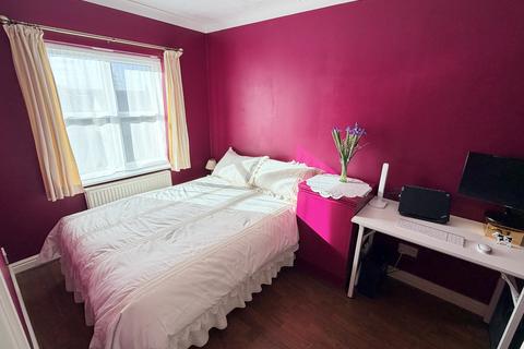 2 bedroom flat for sale, Mary Rose Close, Chafford Hundred