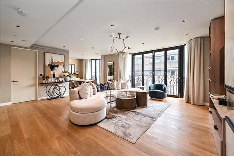 3 bedroom apartment to rent, Great Portland Street, Marylebone
