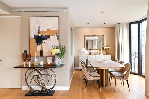 3 bedroom apartment to rent, Great Portland Street, Marylebone