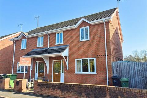 Pinsley Road, Leominster, Herefordshire, HR6 8NN